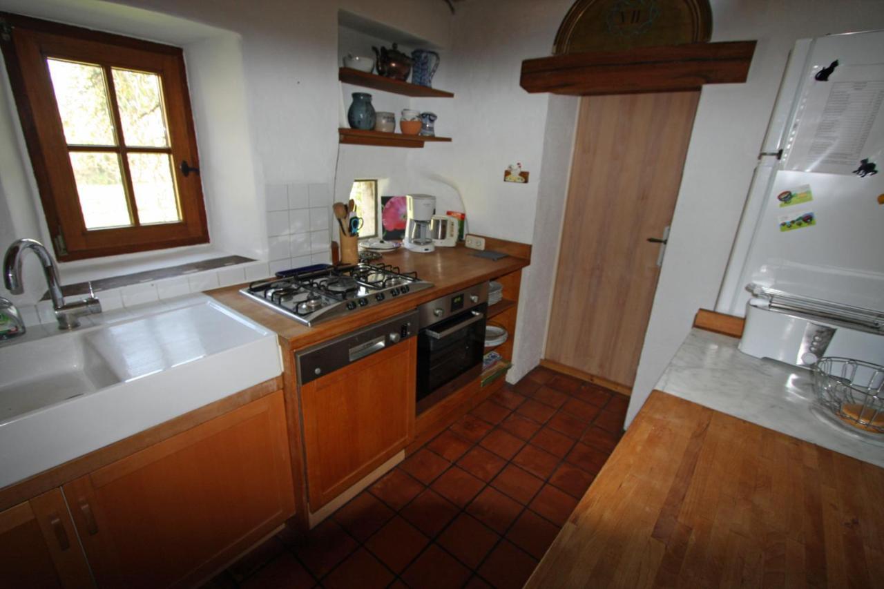 Touroulet Apartment Suze Bagian luar foto